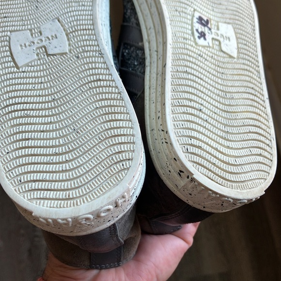 HOGAN - Picture 12 of 17